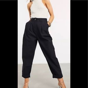 Vintage Ralph Lauren 100% Linen cropped Trousers